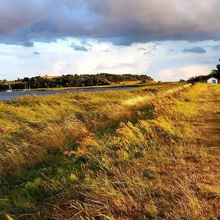 Smukke Hus Sellin (Rugen)